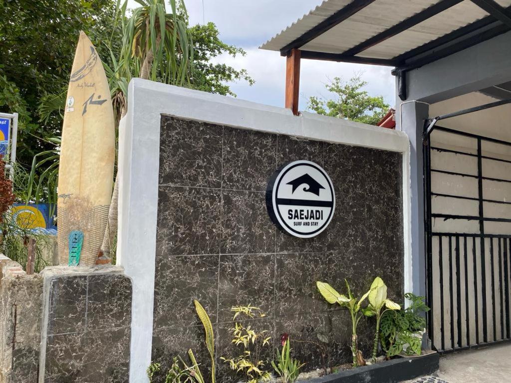 Krui Saejadi Surf And Stay Exterior foto