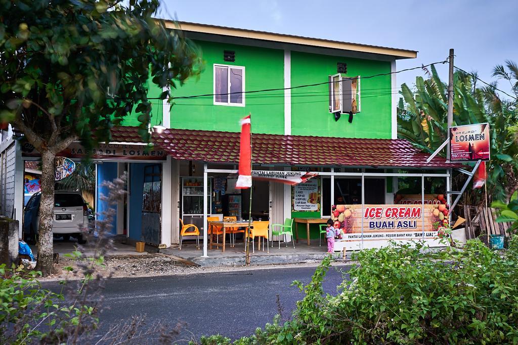 Krui Saejadi Surf And Stay Exterior foto